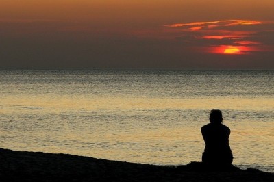 Sessizliğin Tam Ortasındayım - Selin Sabcıoğlu